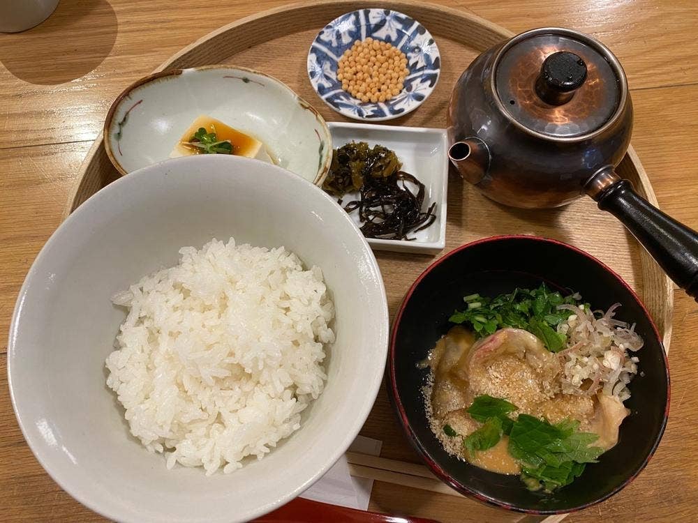 茅の舎 東京駅店