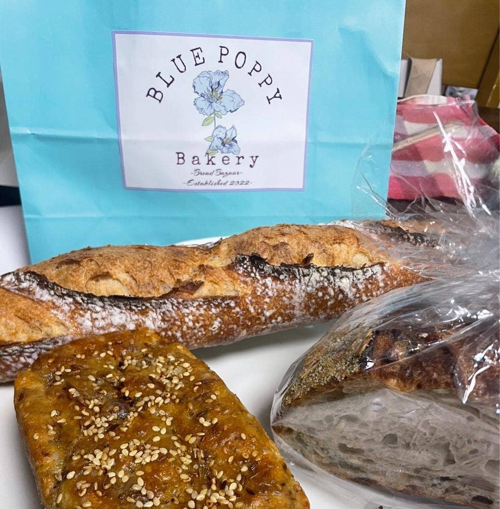 BLUE POPPY Bakery