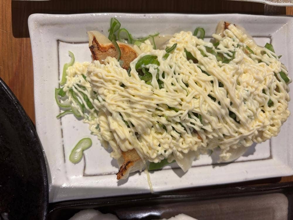 三田餃子酒場