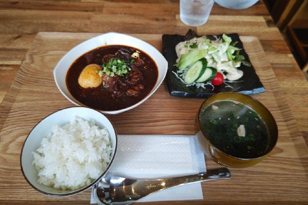 食堂 アルニコ