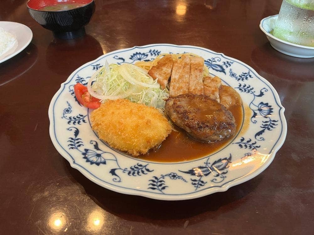 レストラン 巴里っこ