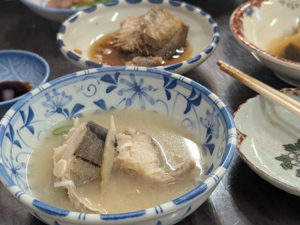 栄食堂