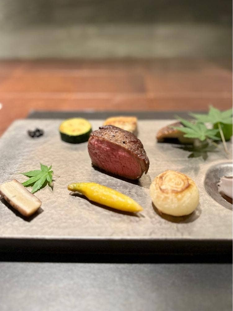 椚座牛料理 緒乃