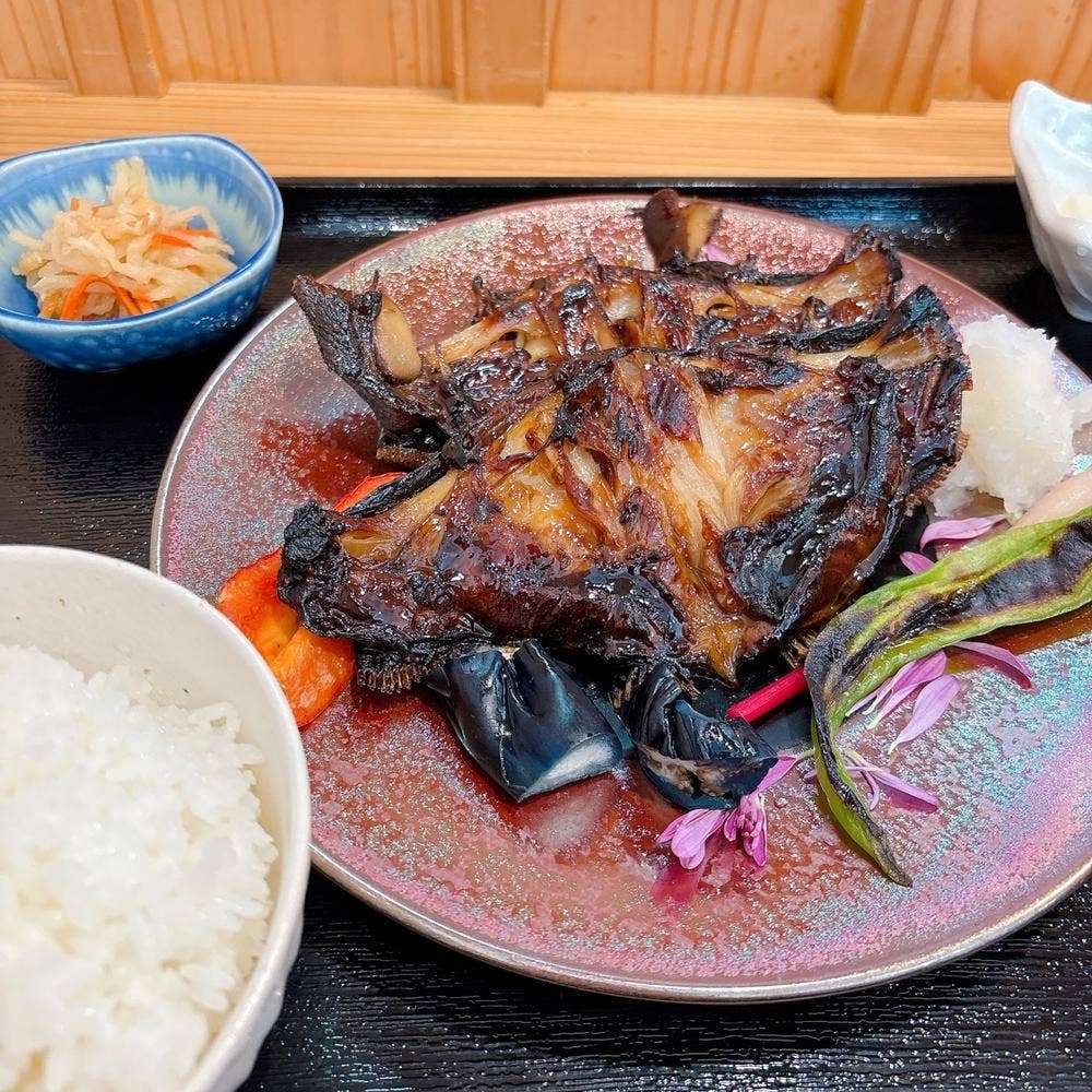 女川魚市場食堂