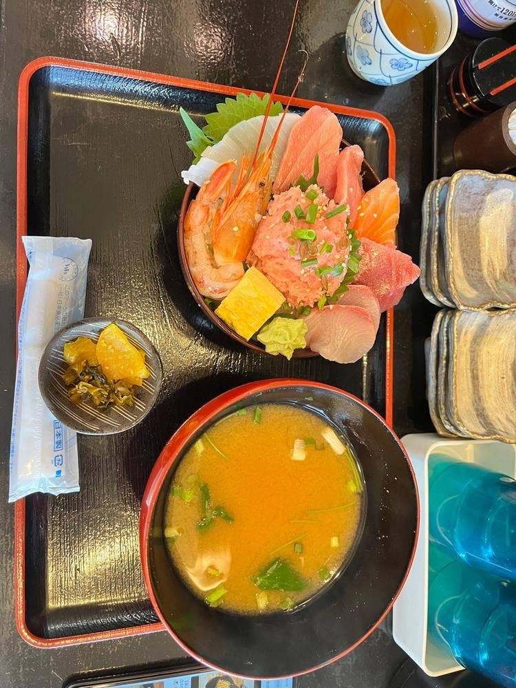 海鮮料理 よつや