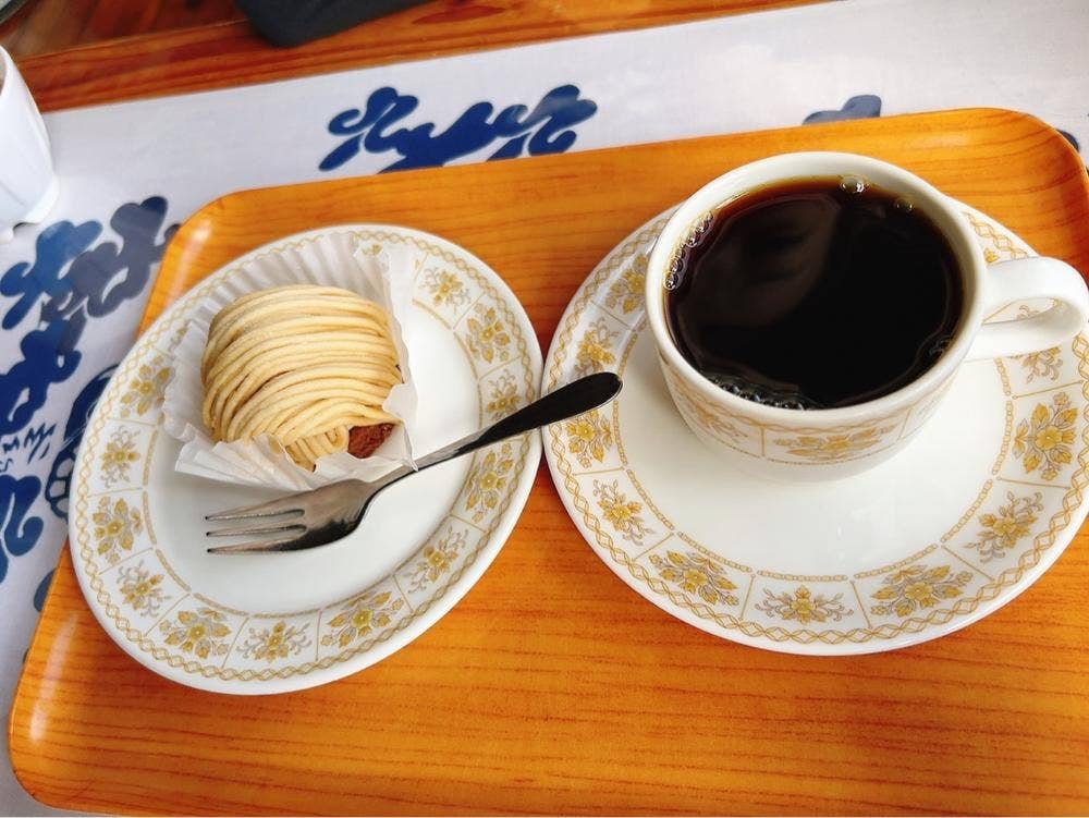 喫茶サンルーム 燕山荘