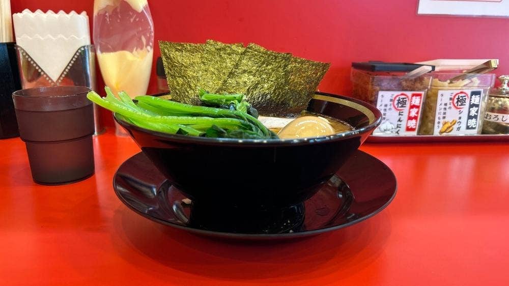 大輝家直系 麺家 暁