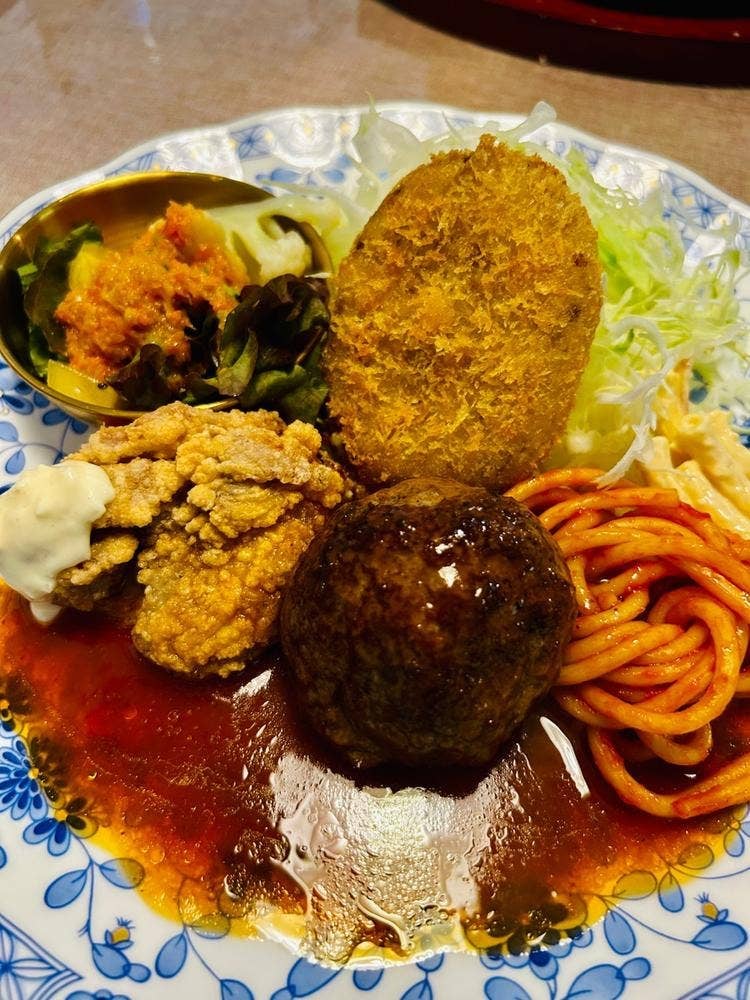 西洋食堂 まほろ亭