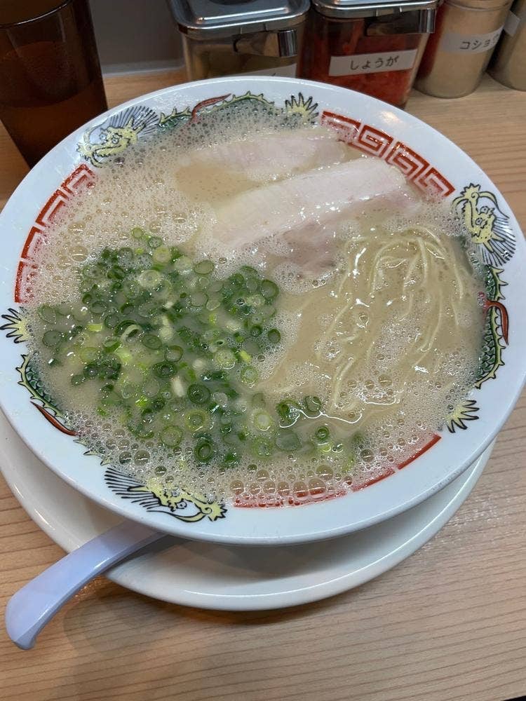 博多豚骨ラーメン ぶっとび