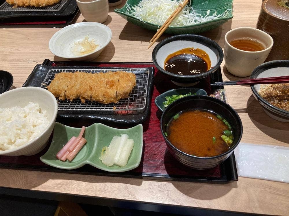 とんかつ新宿さぼてん 栄オアシス21店