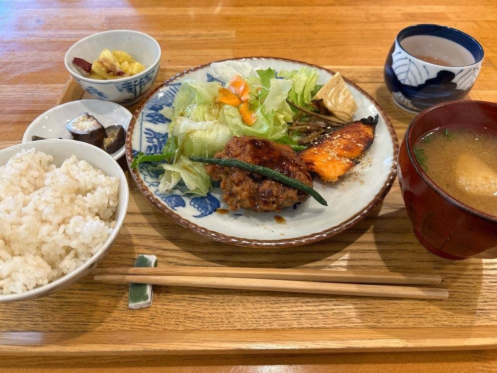 ごはん ごはん