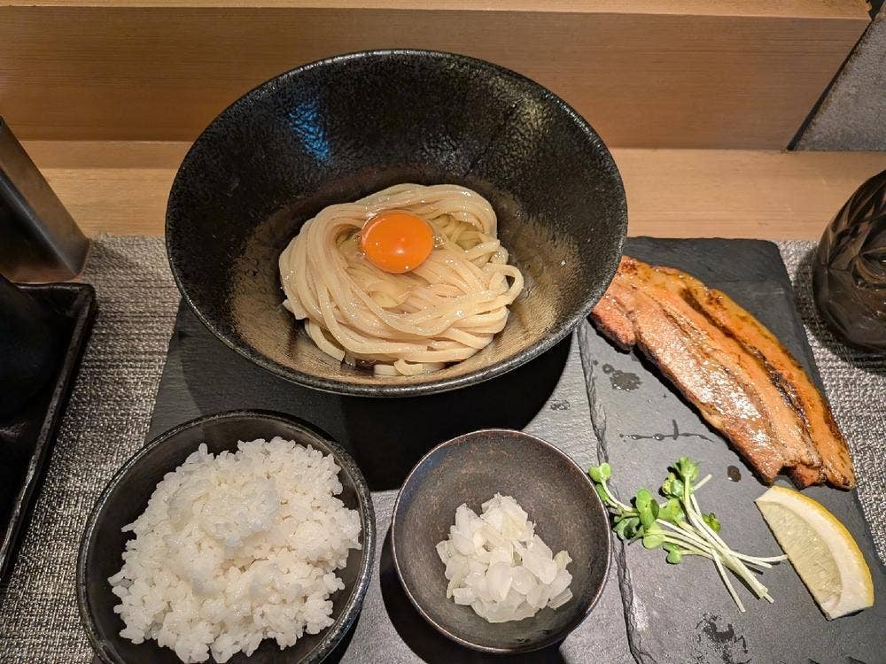 麺屋二二一