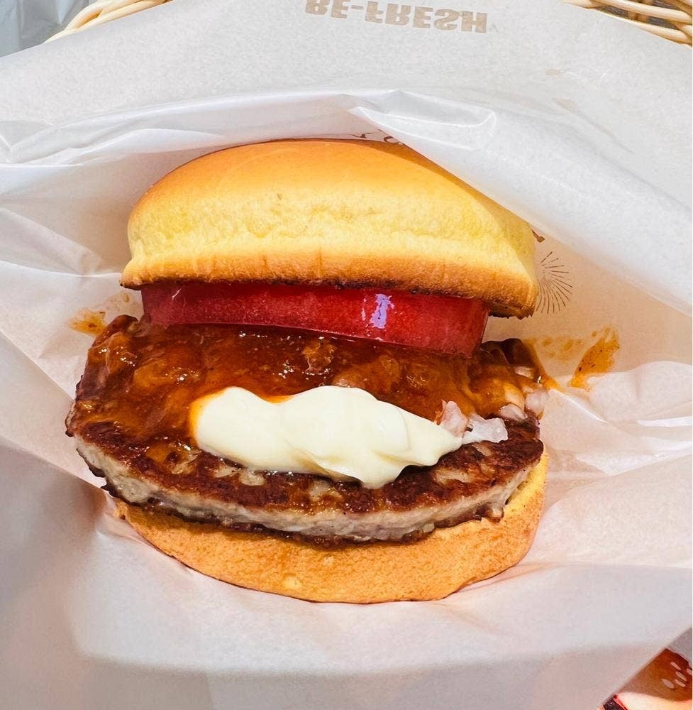 FRESHNESS BURGER 福岡空港店