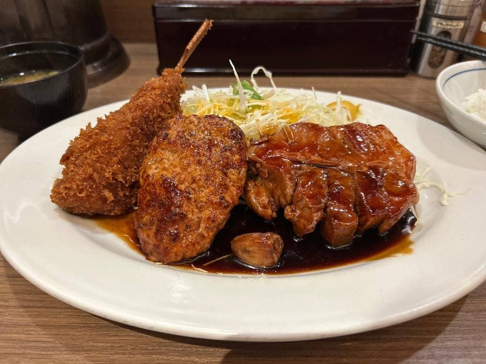 大阪トンテキ ホワイティうめだ店