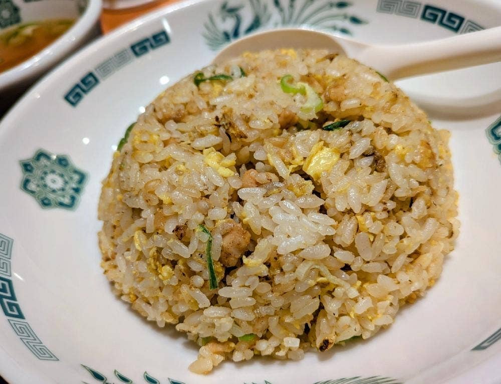 日高屋 三鷹南口中央通店