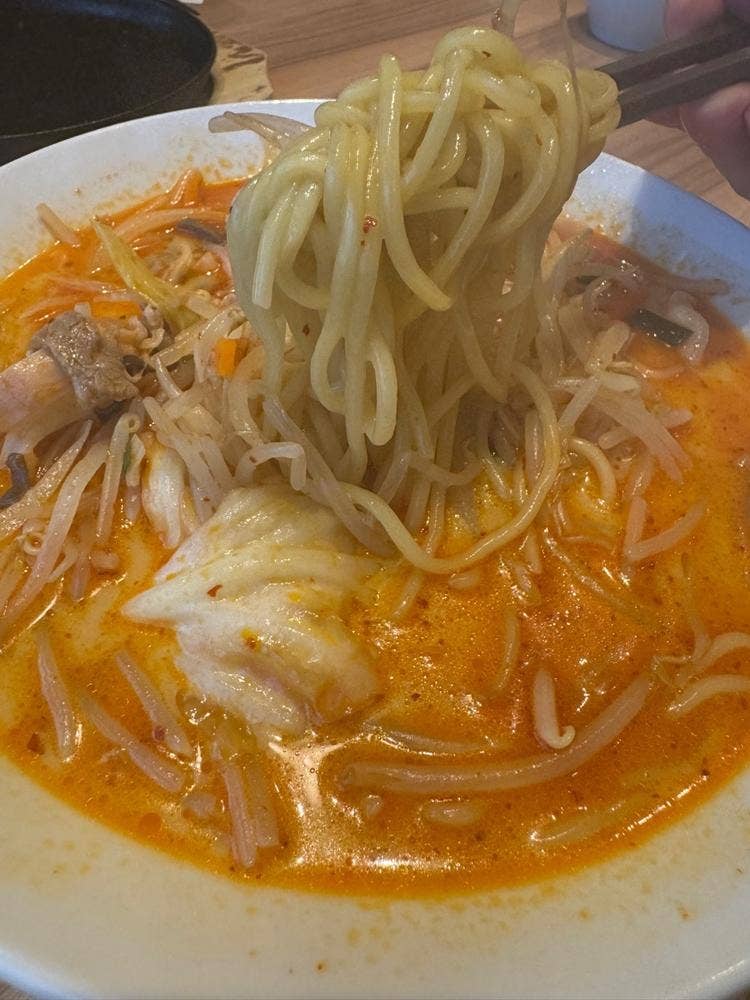 茜六房