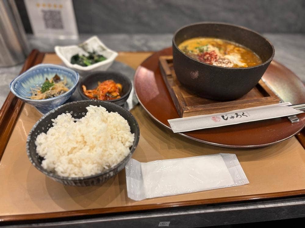 和韓料理 スンドゥブ専門店 じゅろく なんば別邸