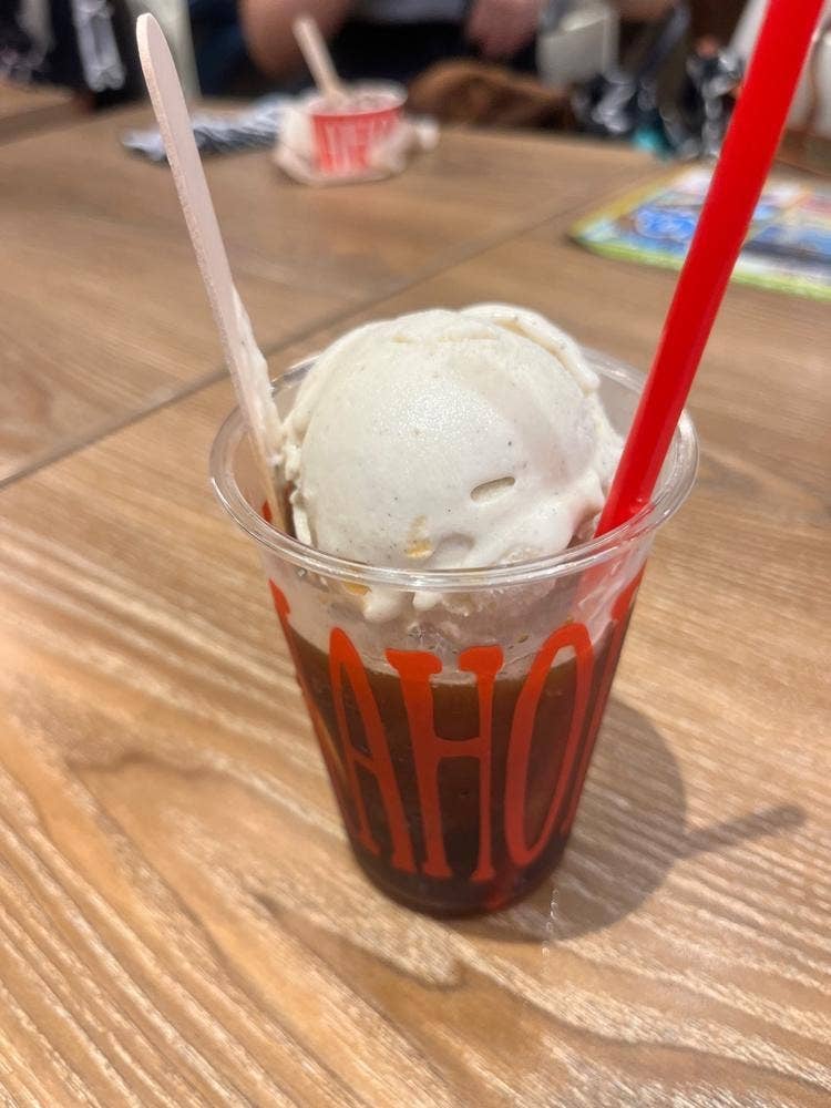 CREMAHOP コースカベイサイド店