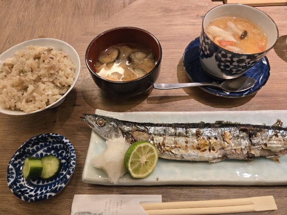 魚酒菜や マルニ槇