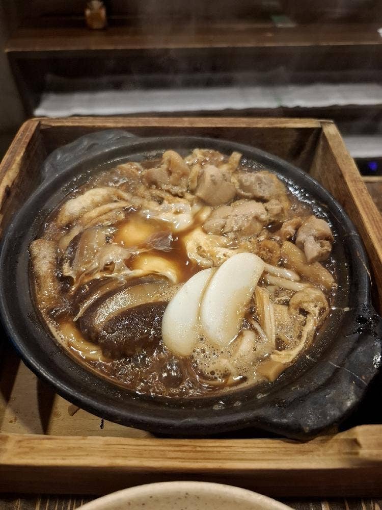 黒うどん 山長 原宿店