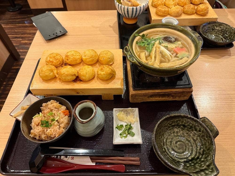 茶房ひまわり 京都ファミリー店