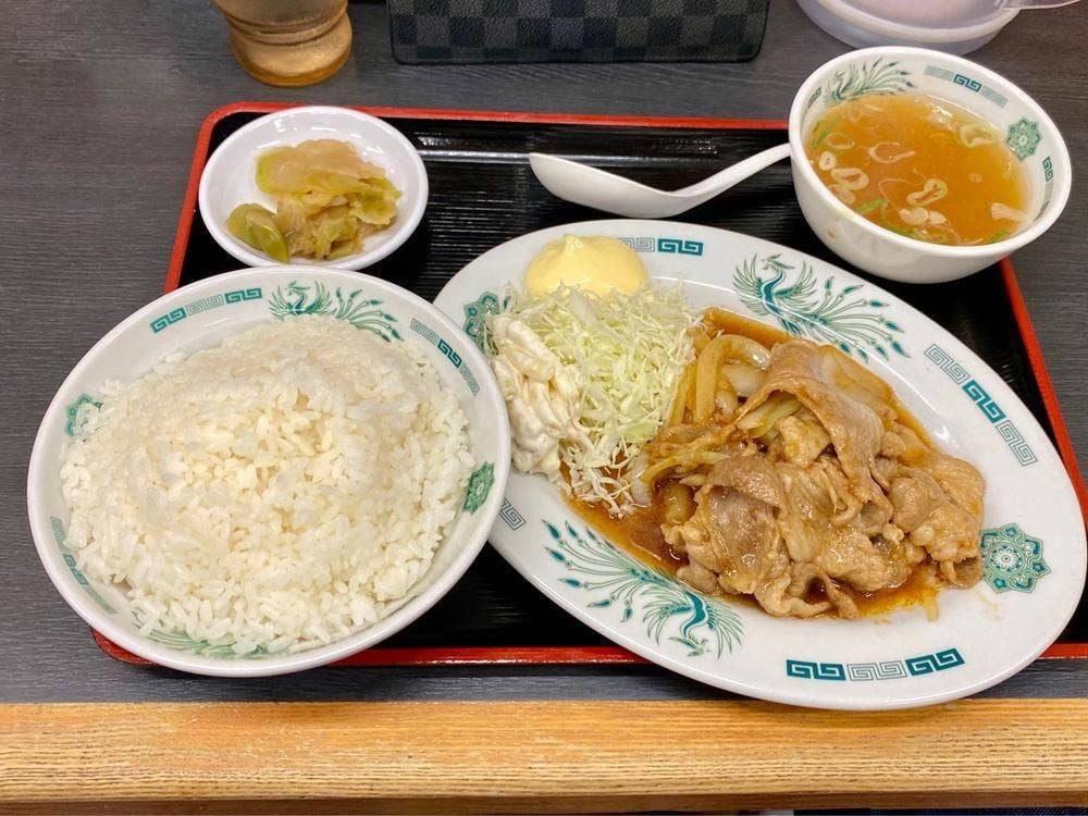 日高屋 新宿東口店