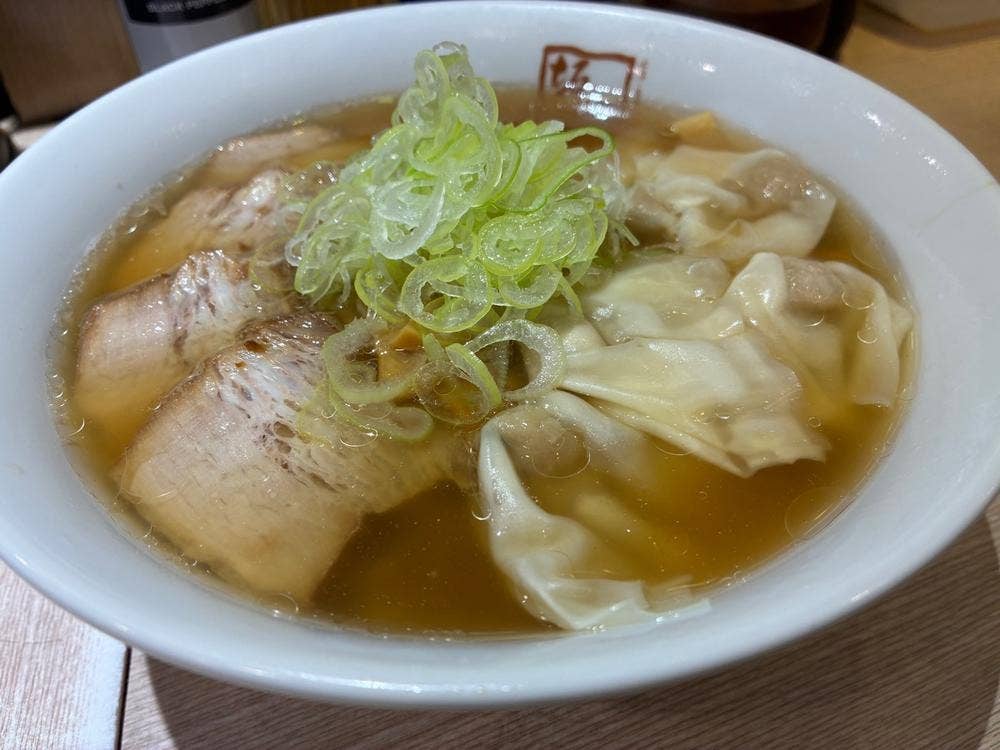喜多方ラーメン 坂内 新宿西口思い出横丁店
