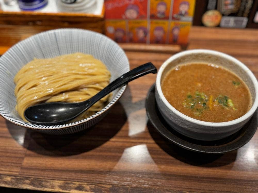 塩つけ麺 灯花 赤坂店