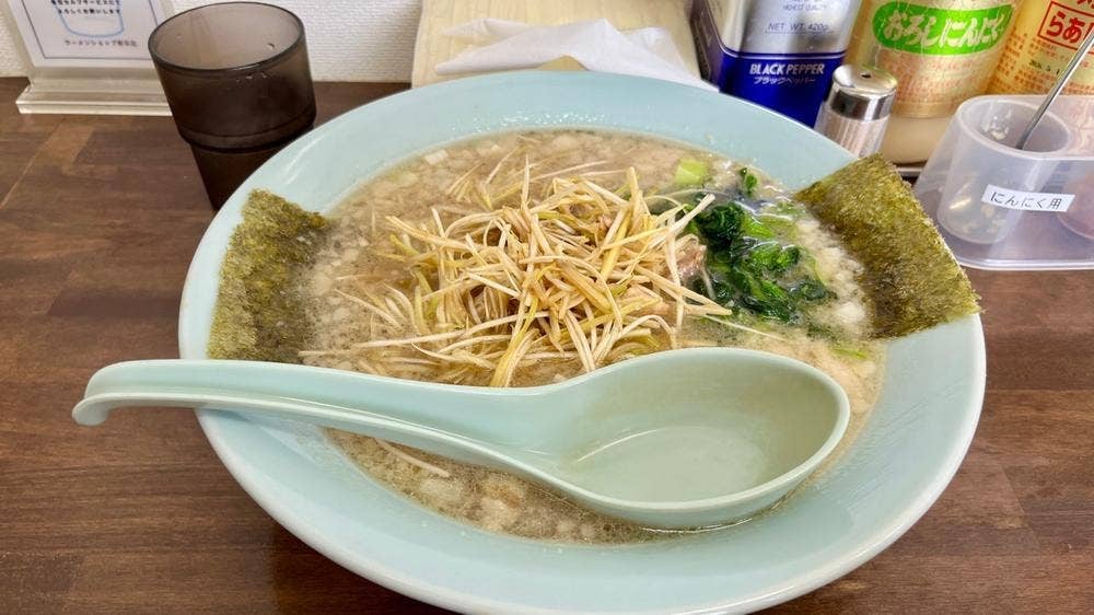 ラーメンショップ 愛荘店