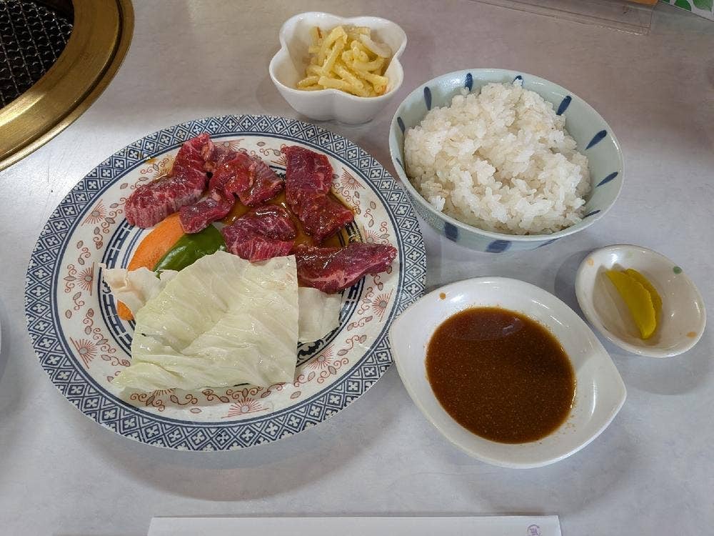 焼肉のまんぷく