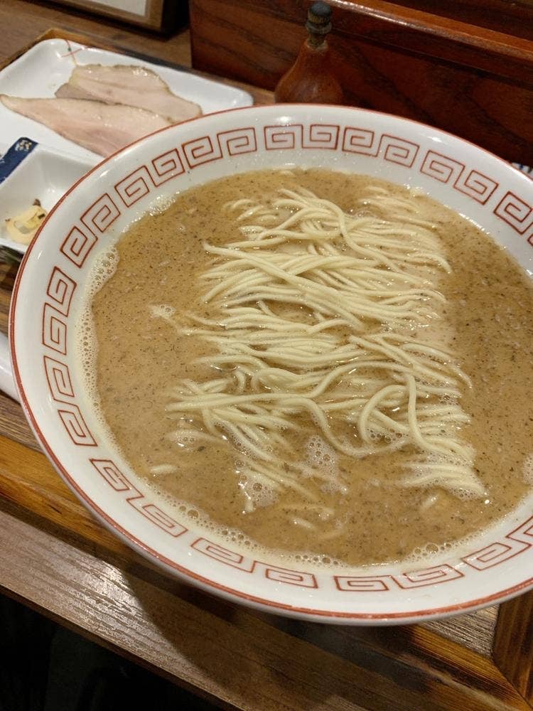 炭火焼濃厚中華そば 奥倫道