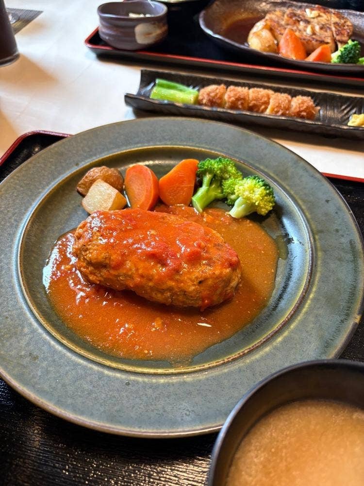 とんかつ&ハンバーグ たくとみ