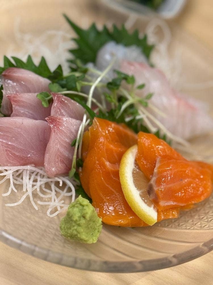 焼き鳥と鮮魚 八八 横浜本店