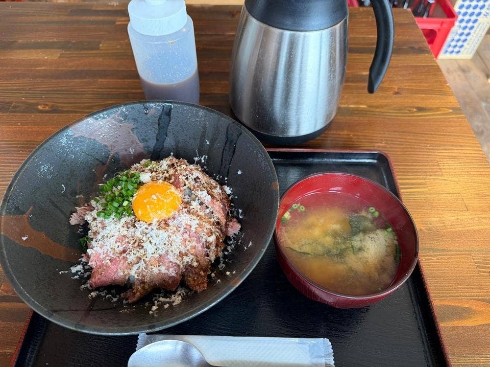 酒場 肉村 ニセコ店