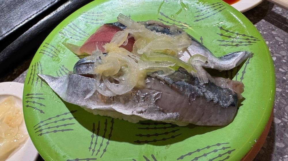 回転寿司 根室花まる 南25条店