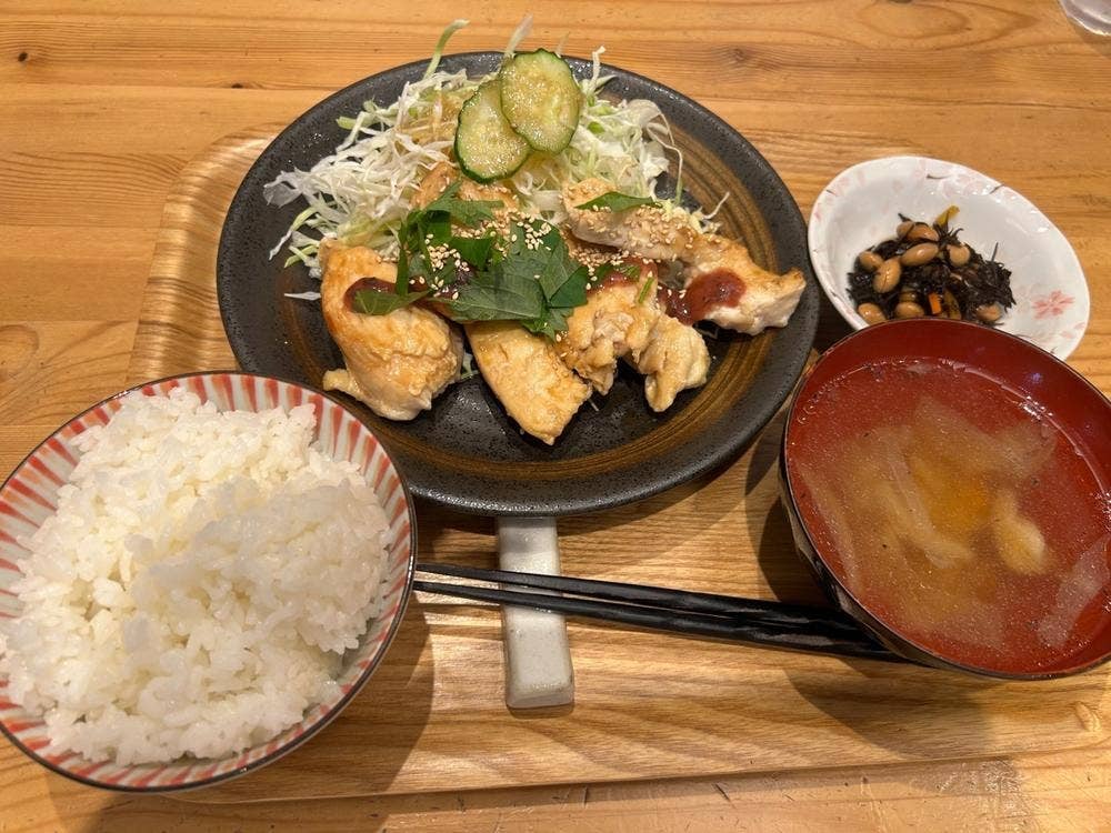 芳せんカフェ ひとしずく