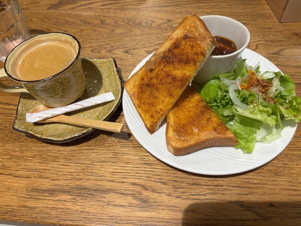Elefans’ Cafe&BAL