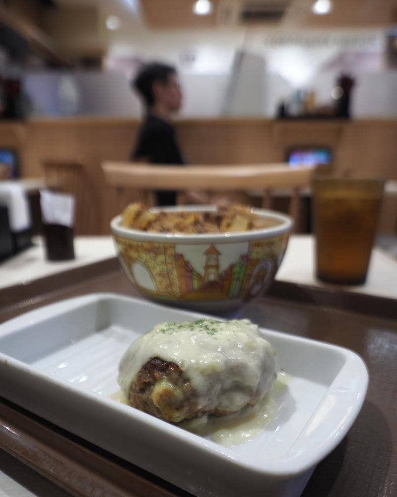 すき家 博多駅前四丁目店