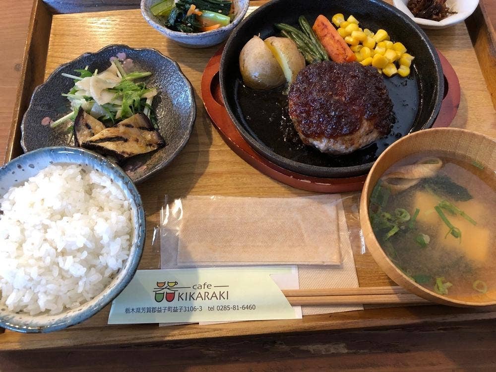カフェ キカラキ