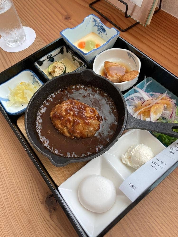 丘の上のカフェ Solario
