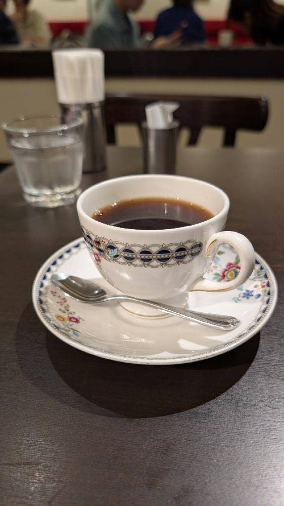 CaFe LA MILLE 新橋店