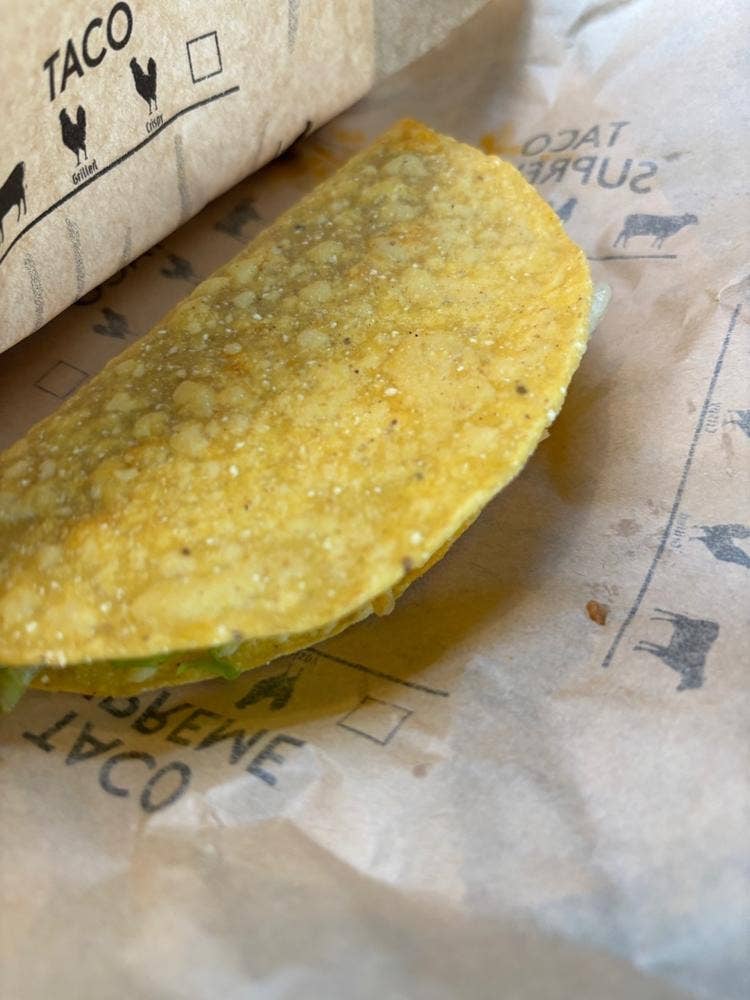 TACO BELL 神保町店