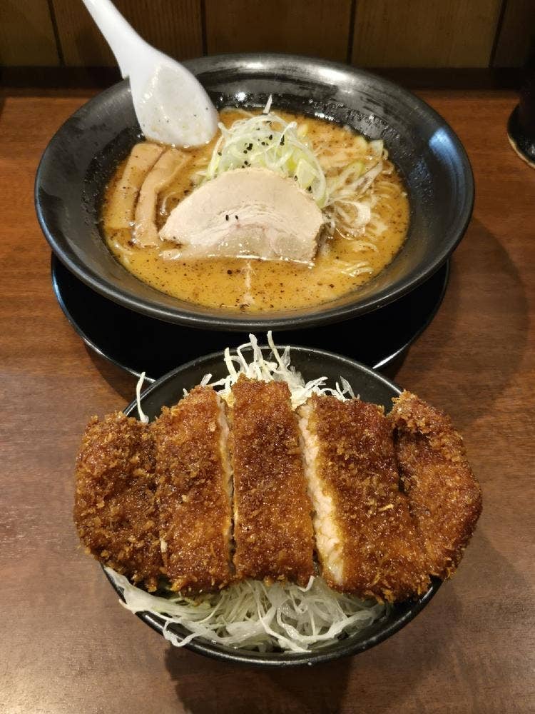 麺屋はやたろう 三方原店