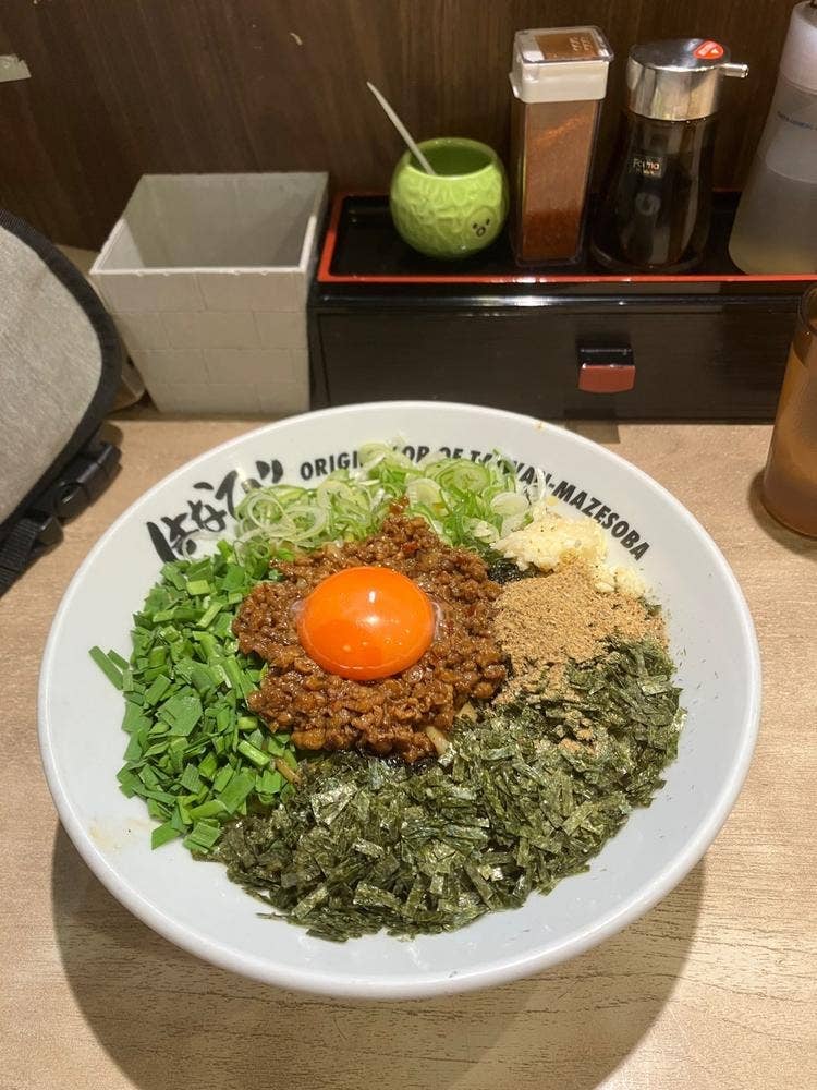 台湾まぜそば はなび 東海荒尾店