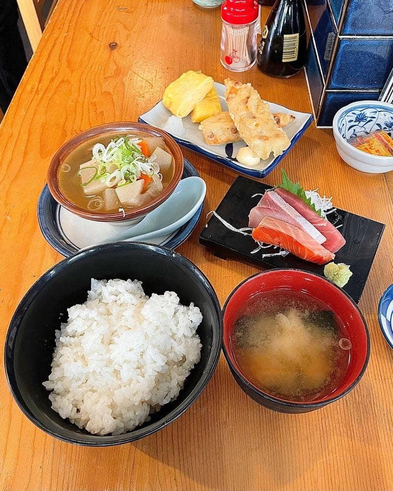 大衆すし酒場 じんべえ太郎 北浦和店