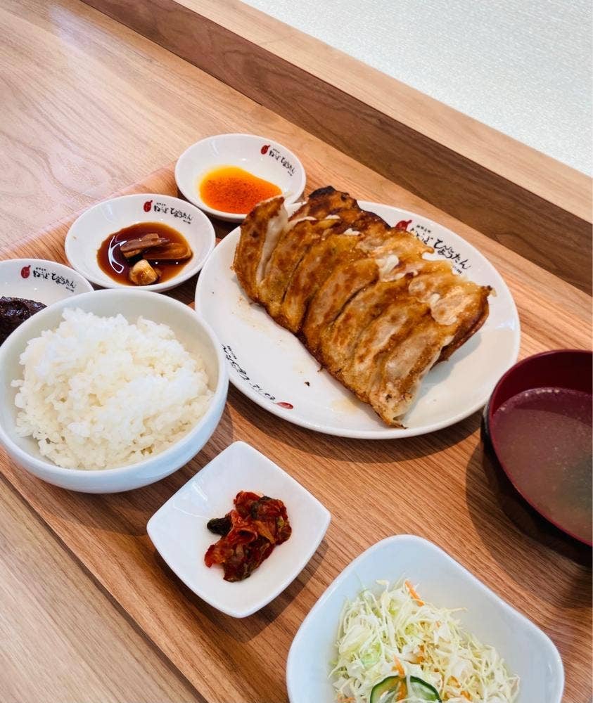 ぎょうざの店 ひょうたん 神戸空港店