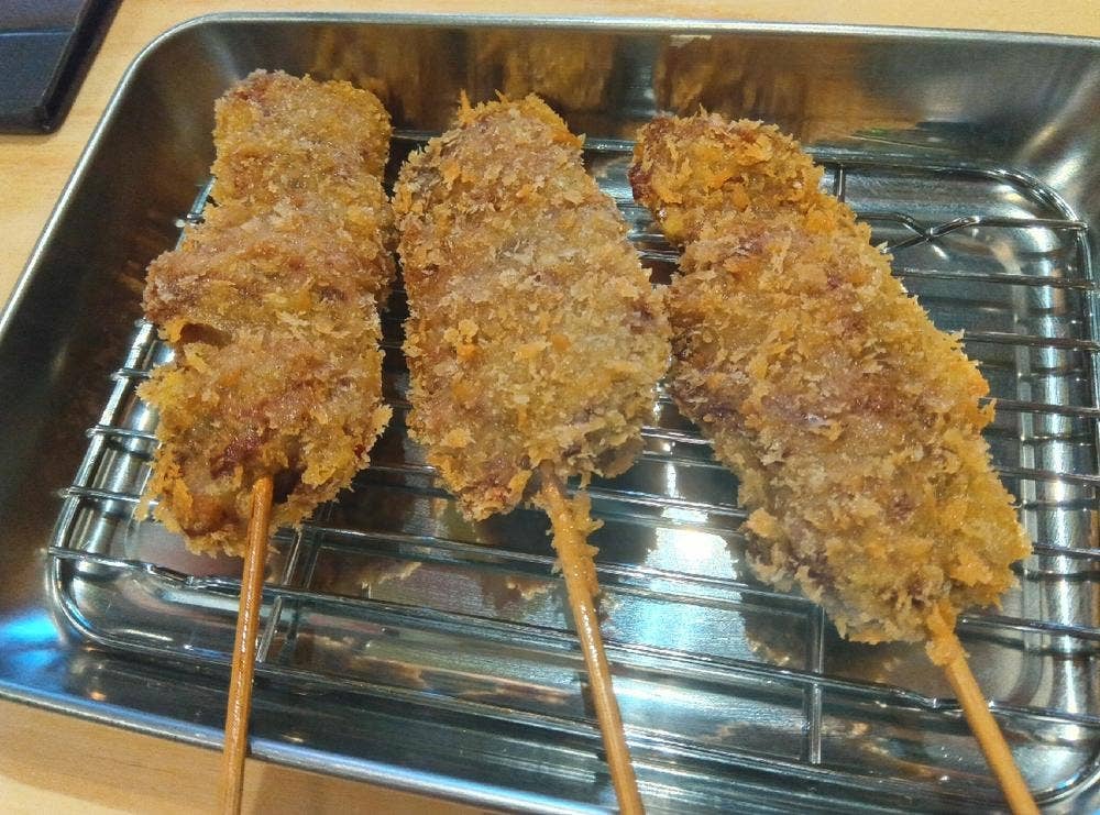 大衆レトロ酒場 串之家 小山店