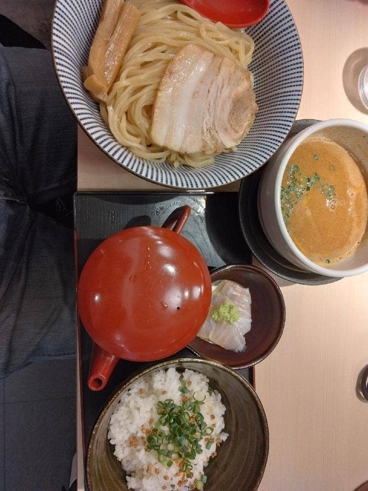 鯛塩そば 灯花 ルミネ荻窪店