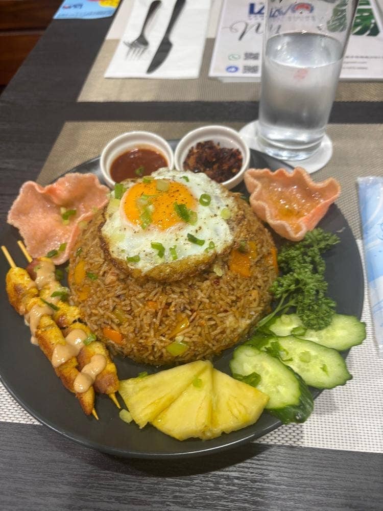 ラーオー ファミリーダイニング