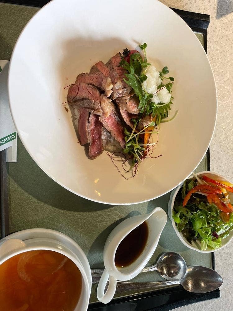 レストラン オークモントゴルフクラブ